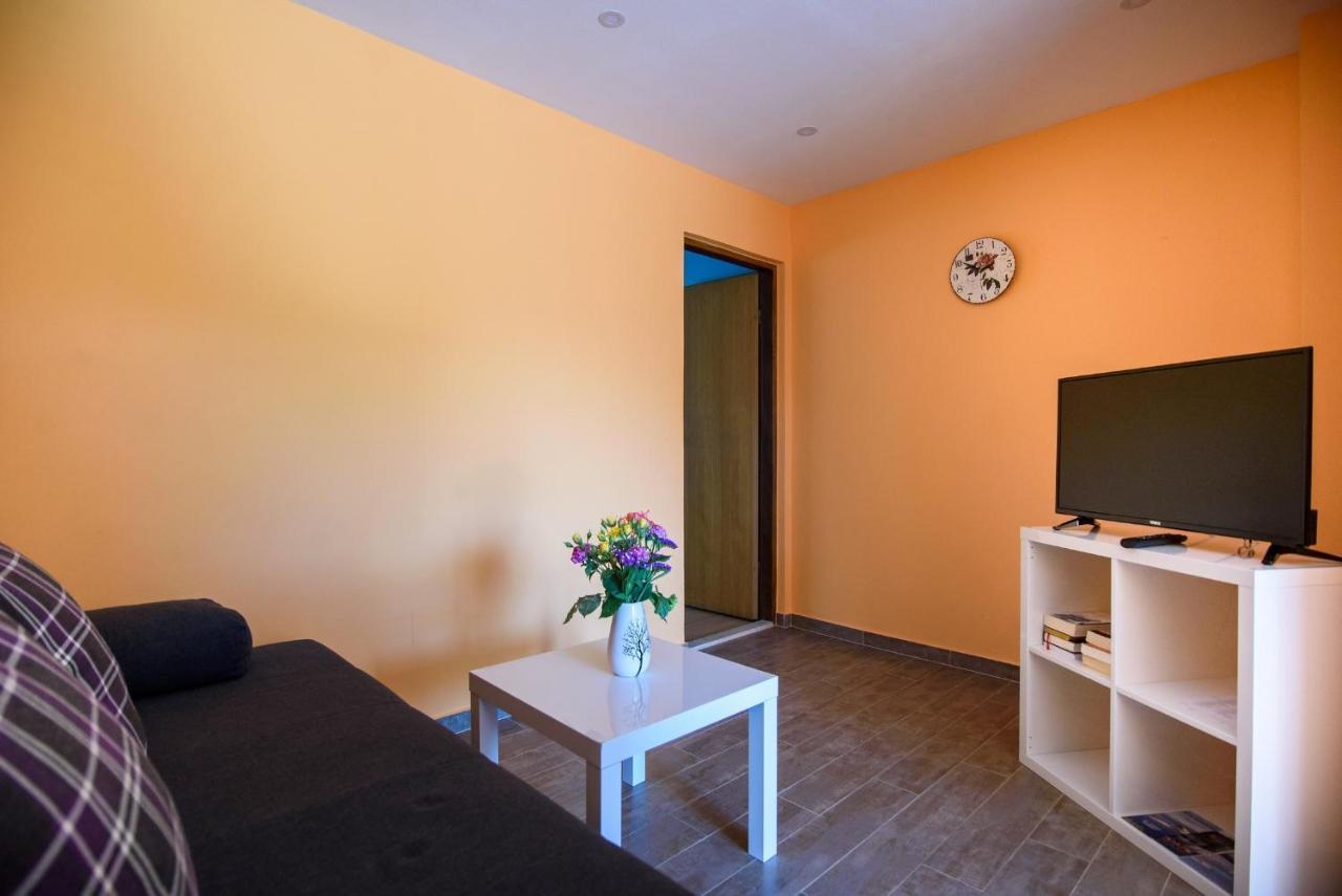 Stermasi Apartments Saplunara Ngoại thất bức ảnh